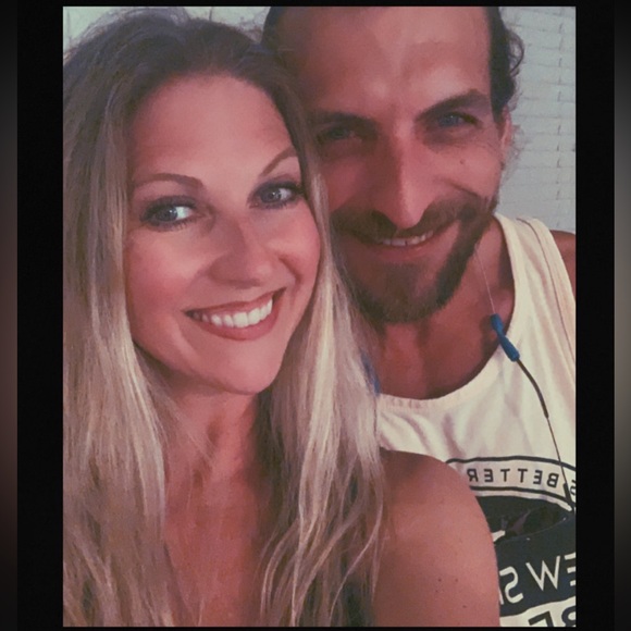 Meet your Posher, KG - Picture 3 of 4